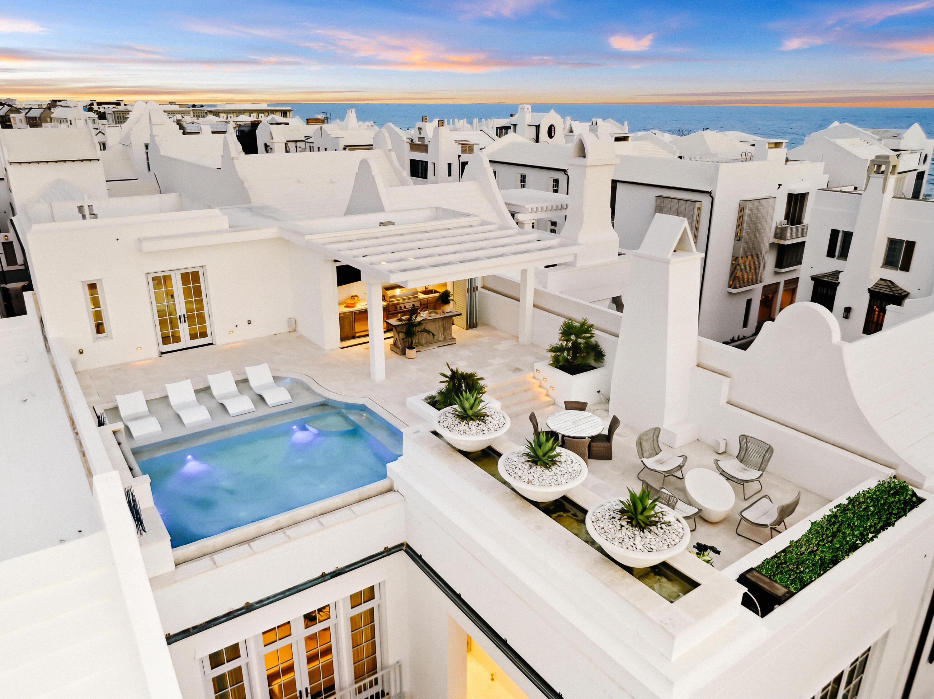 Image 2: 20250618-Array_13LaGarzaCt_Twilight-4