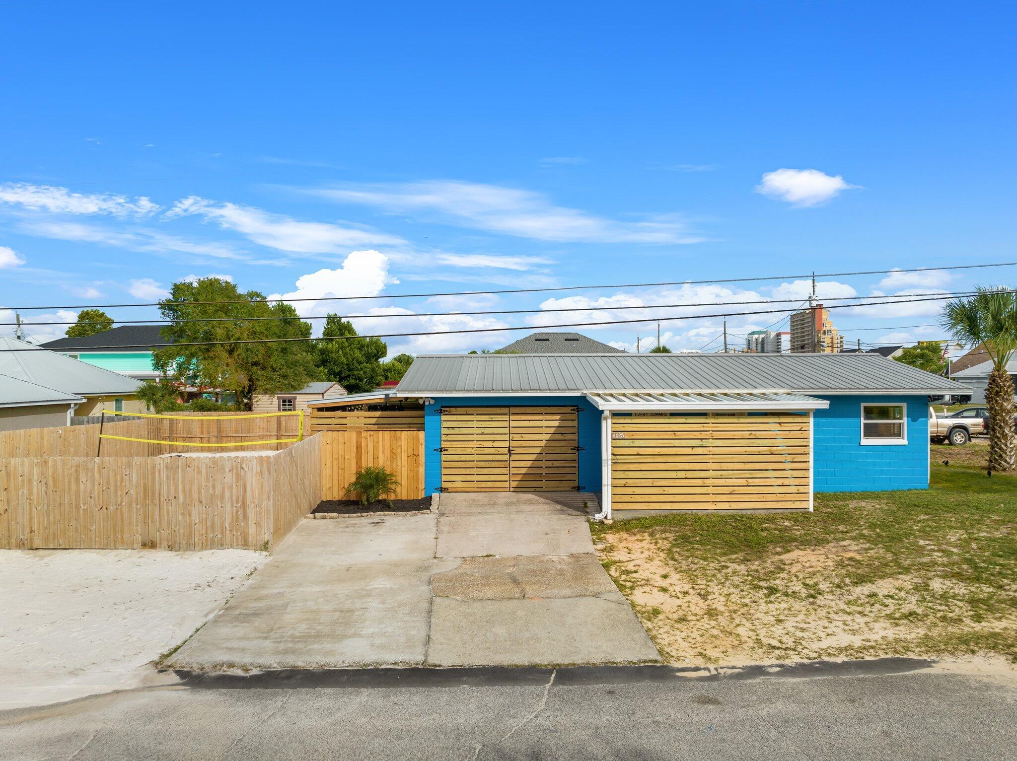 Image 3: 3-web-or-mls-4025-venus-st