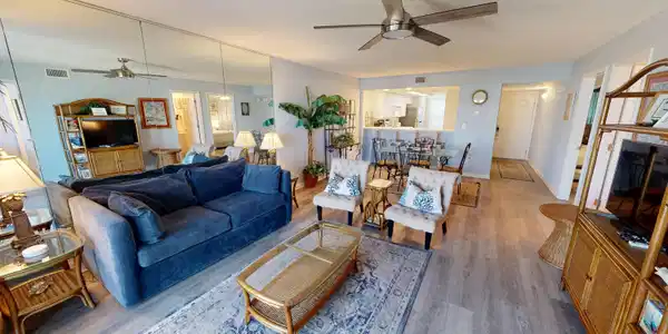 Image 2: Living Area