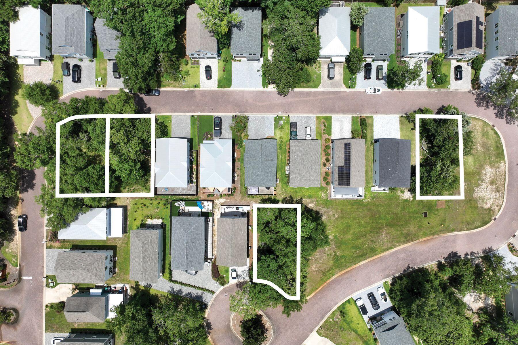 Image 2: 4 Lots in Sacred Oaks