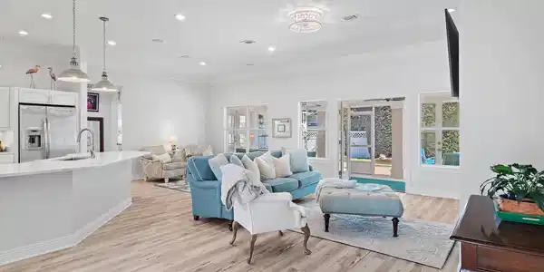 Image 3: web_285 Tequesta Drive _22