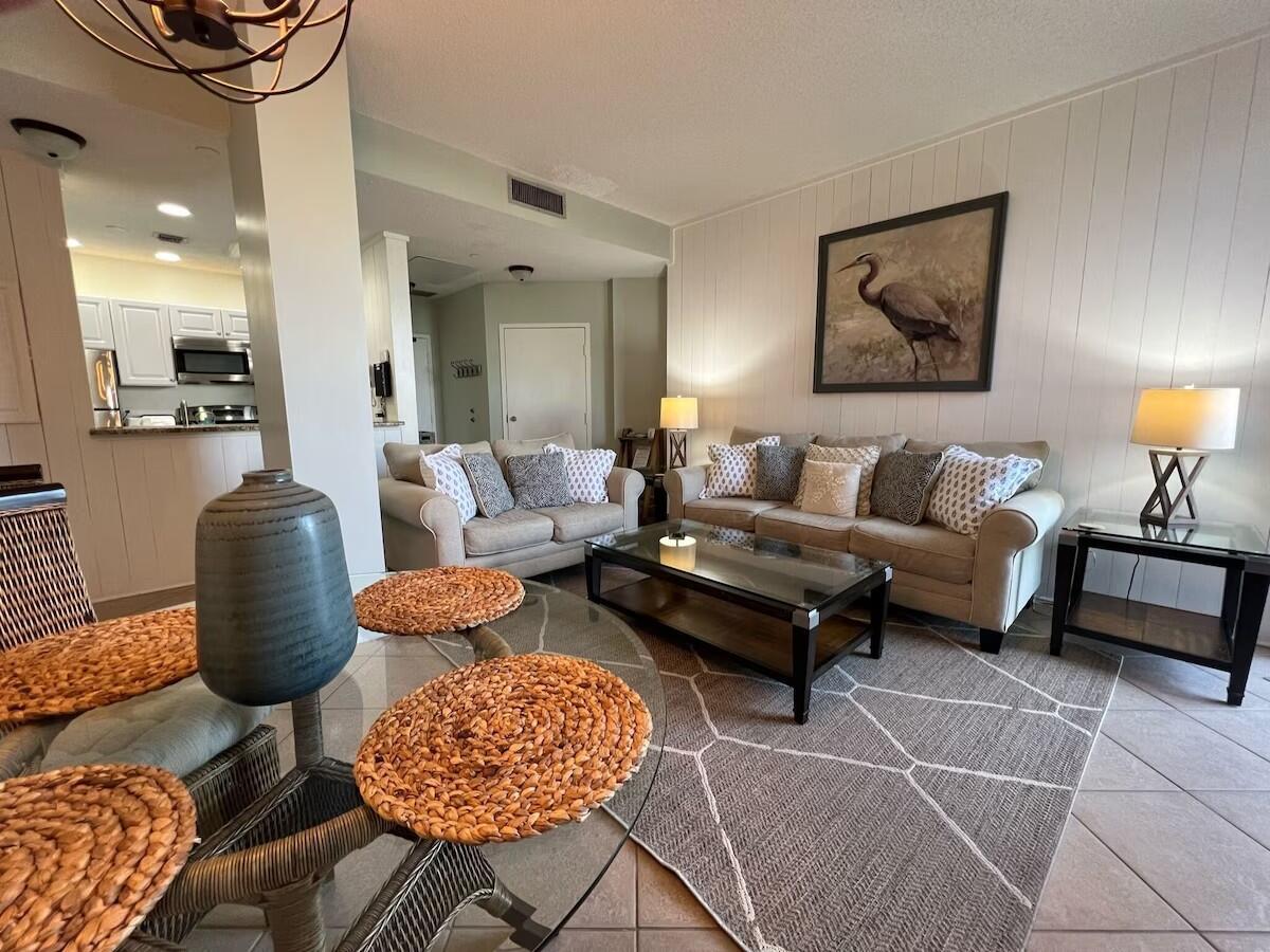 Image 1: Living Room