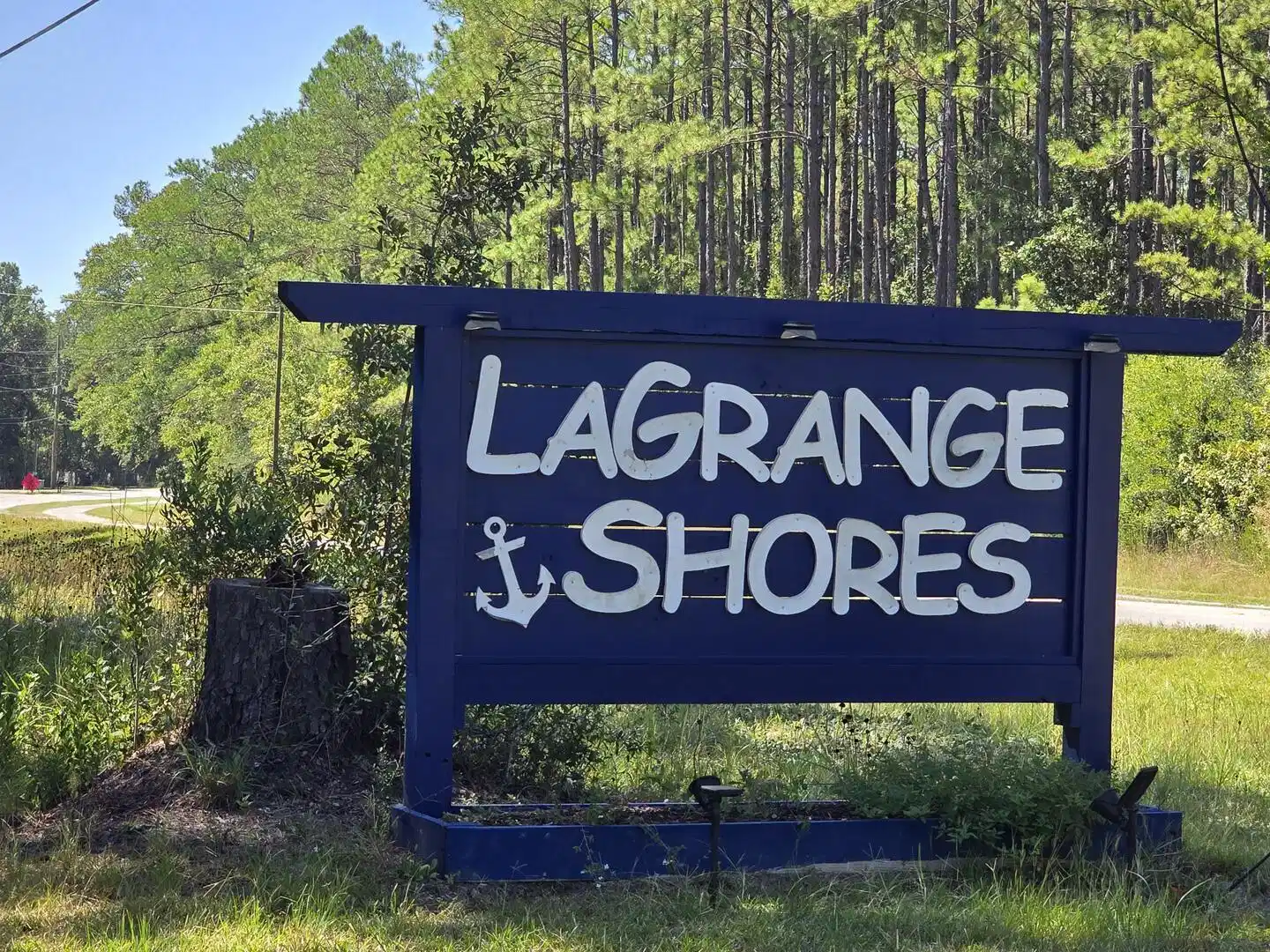 Image 1: Lagrange Shores Entrance Sign