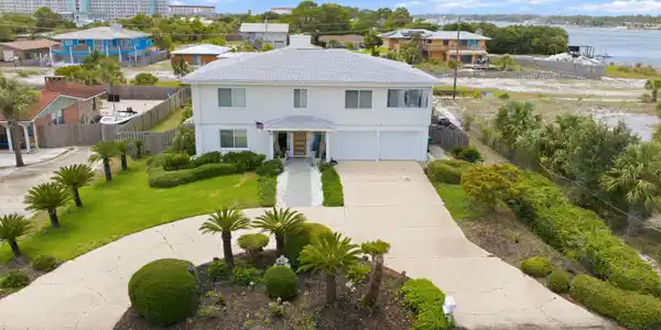 721 Sailfish Drive
