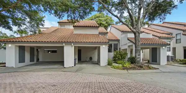 54 Kensington Lane