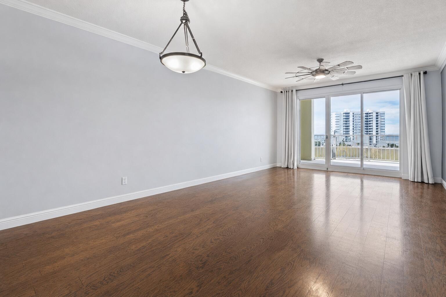 Image 2: empty_room_furniture_removed