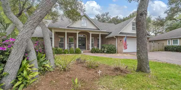 1310 Limestone Creek Cove