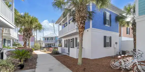 Image 2: Front Exterior