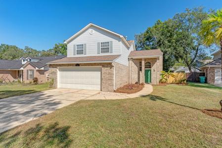 311 Parkwood Place