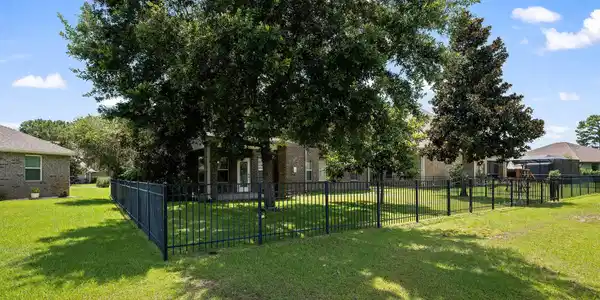 Image 3: 481WindchimeWayExterior-0279