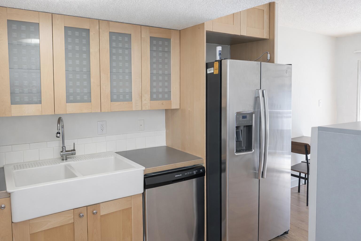 Image 2: Kitchen1