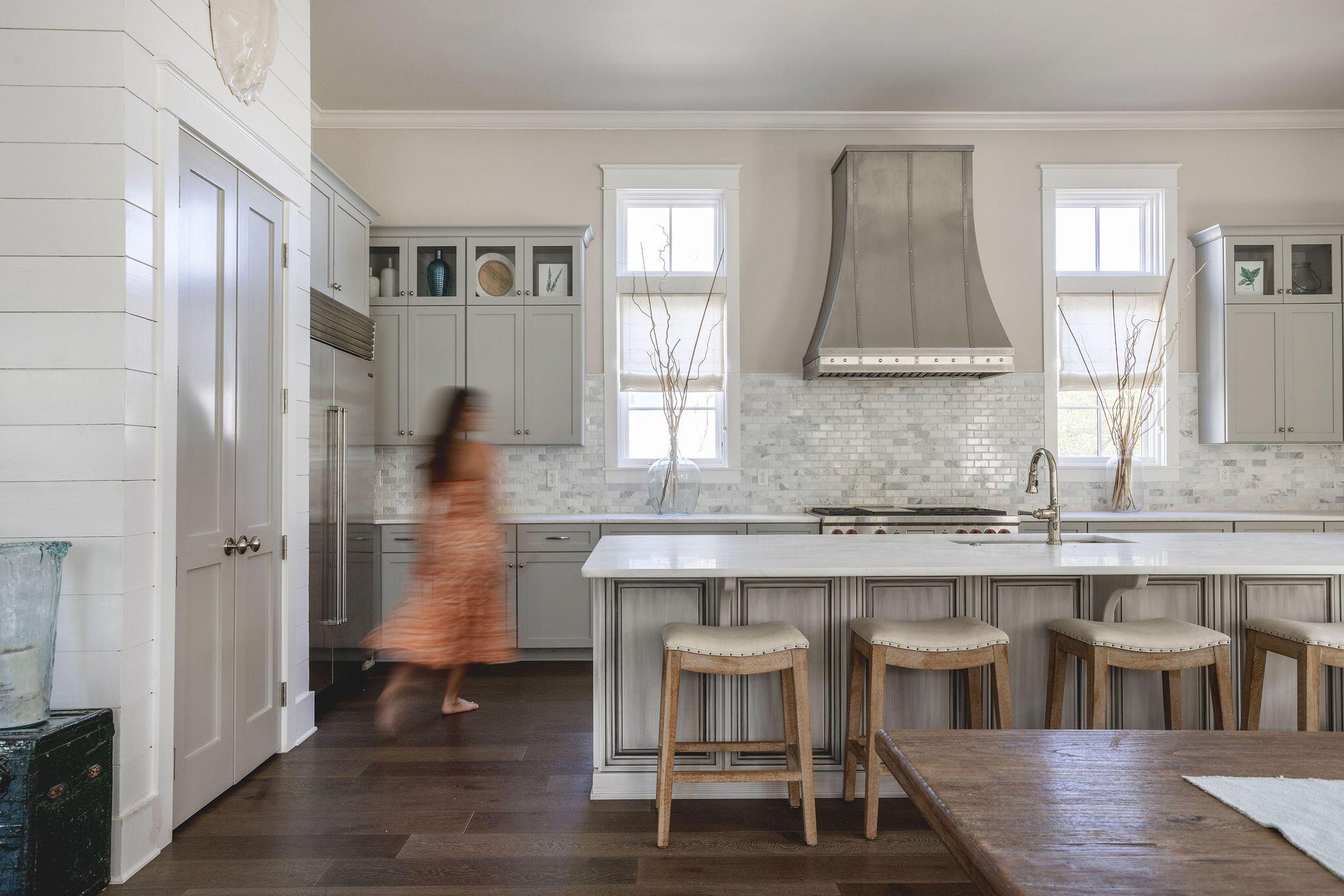 Image 3: Image #3 | Kitchen with large island and