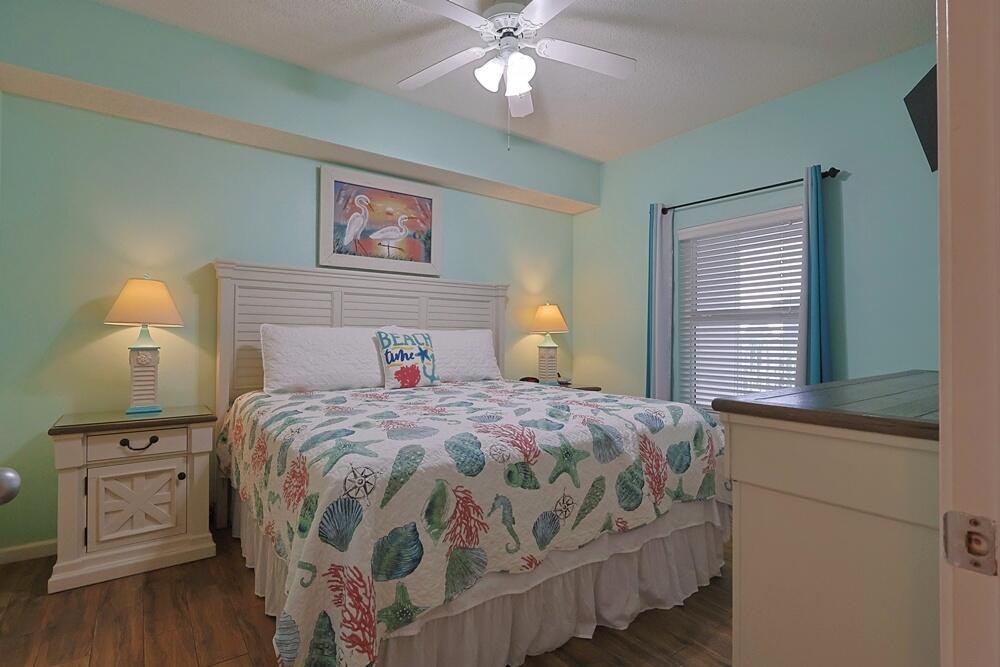 Image 1: Primary Bedroom