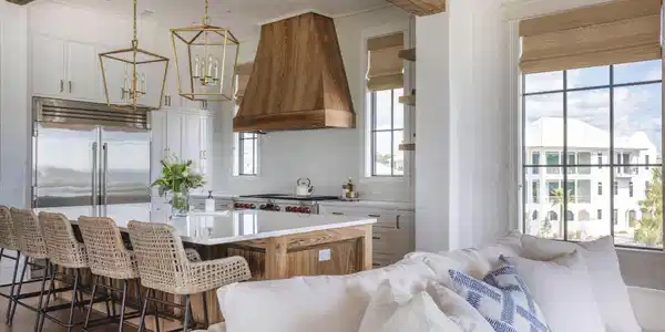 Image 4: Image #4 | Open kitchen and living area