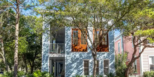 Image 4: 130 Odessa Street-19