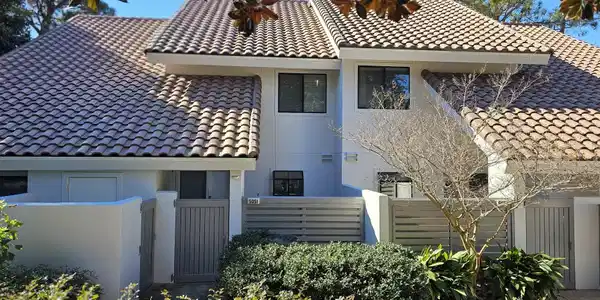 5051 Beachwalk Way