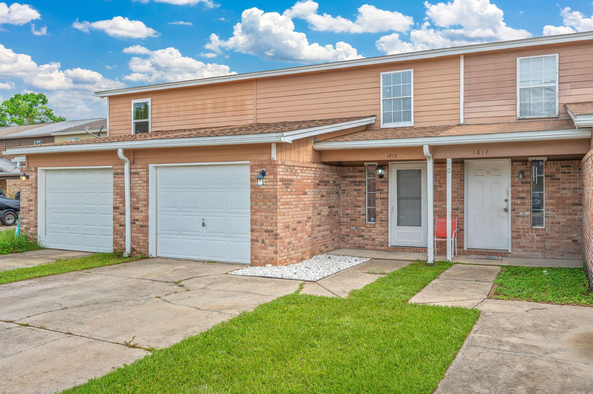 Image 3: 3-web-or-mls-1815-whispering-oaks-ln
