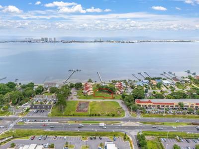 0000 Navarre Parkway