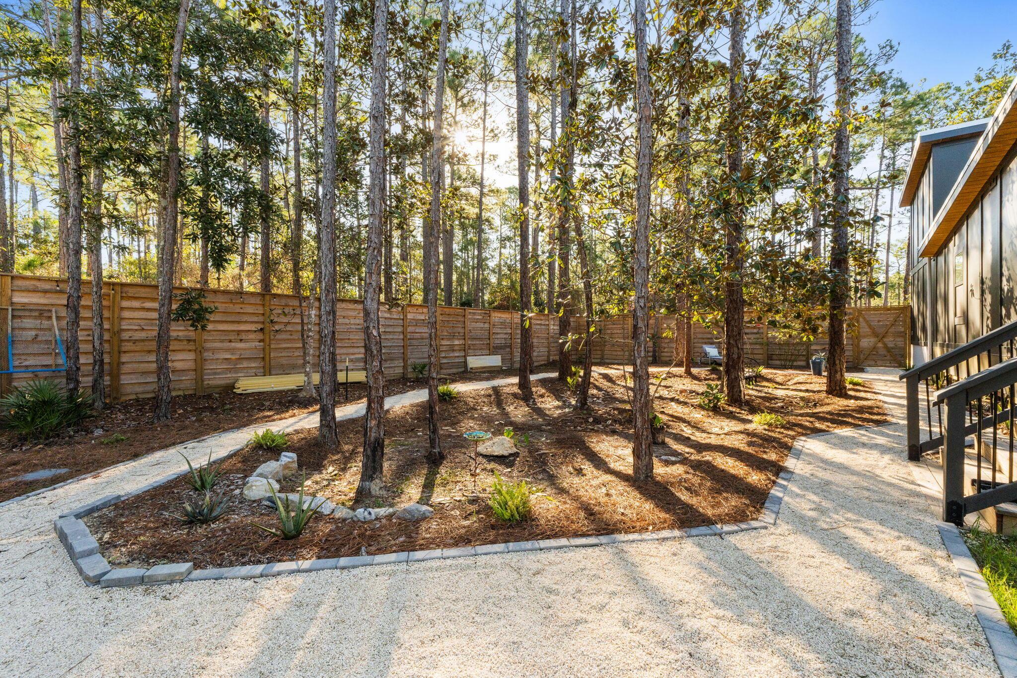 Image 4: 45-web-or-mls-FDP06485