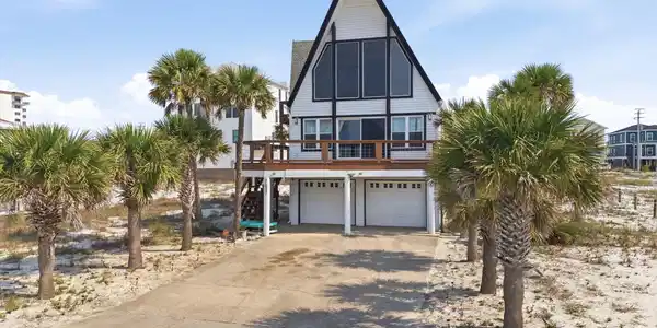 Image 3: 2-web-or-mls-7937-white-sands-blvd