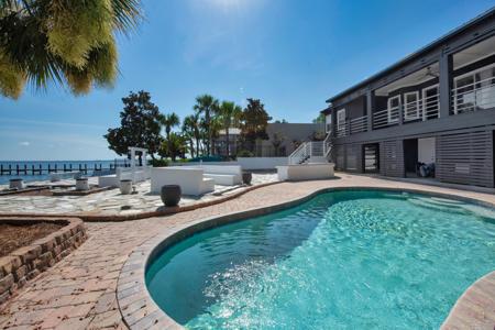 416 Shelter Cove Drive Drive