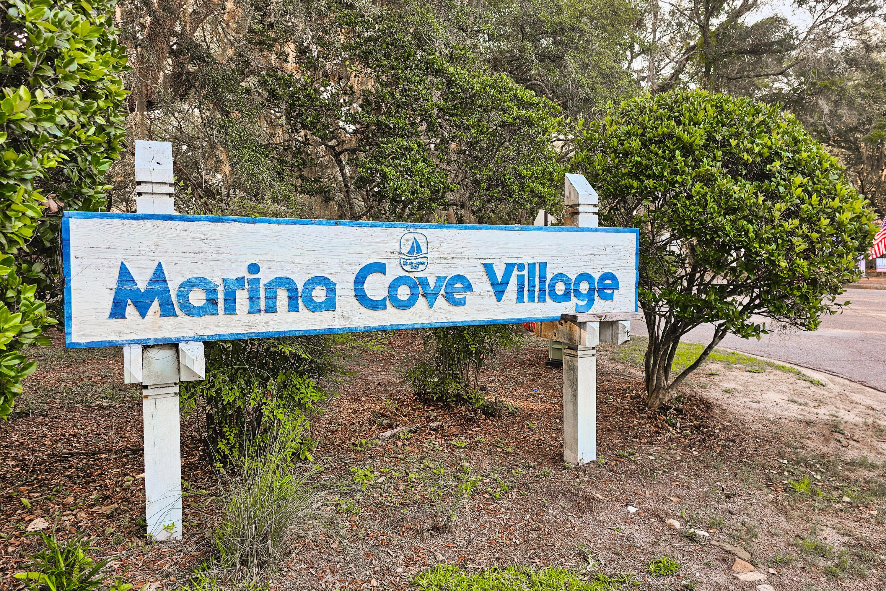 Image 4: 88MarinaCoveDrive-Niceville-FL-063