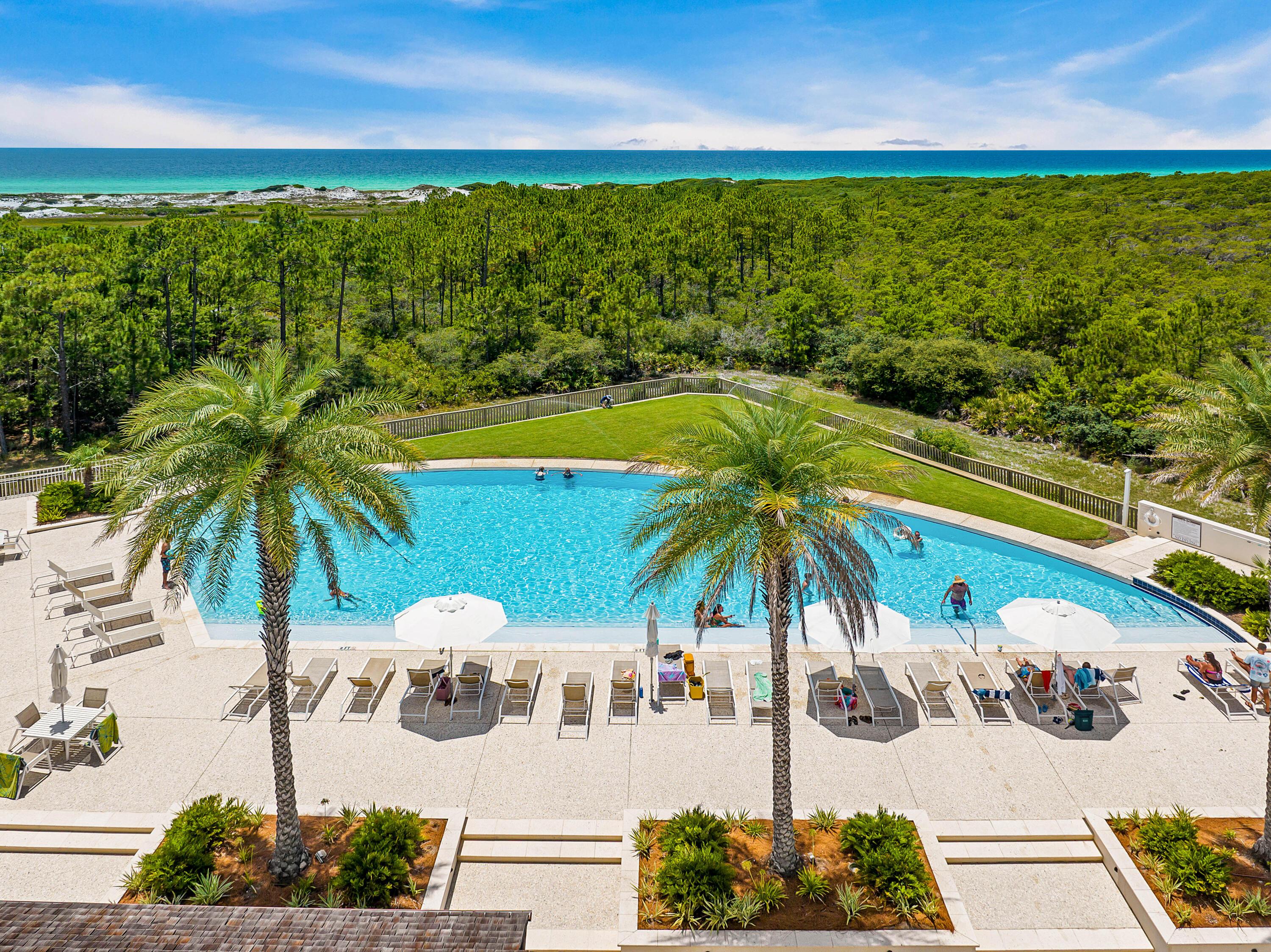 Image 2: Infinity edge pool and Topsail Hill Park