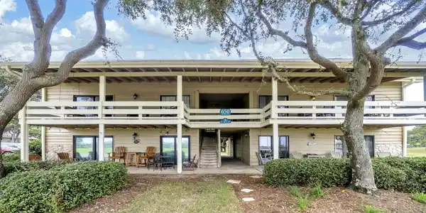 650 Seascape Drive
