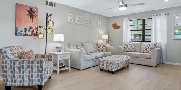 488 N Driftwood Bay