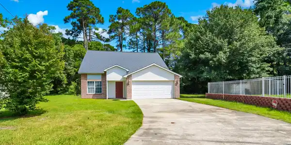 1061 Quail Hollow Drive
