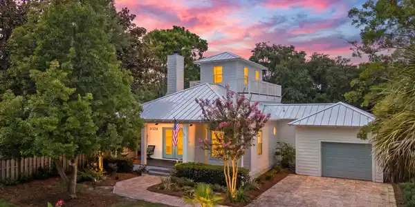 2126 Schooner Cove
