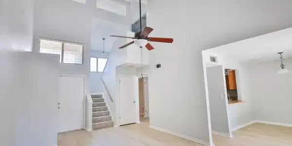 Image 2: Living Area