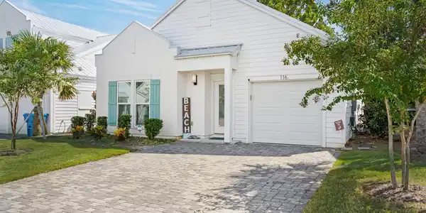 Image 3: 116 Sea Breeze Cir_20220831_007