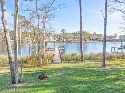 111 E Bayou Forest Drive