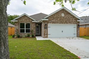 4B 8Th Street