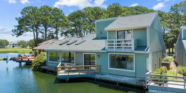 411 Linkside Lane