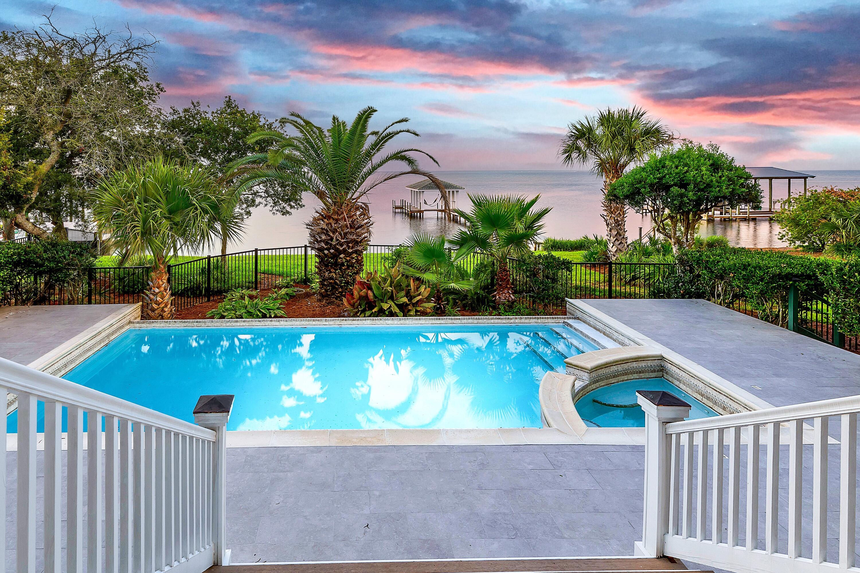 Image 4: 4567 Landfall Court Dusk-4