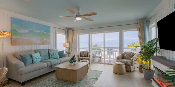 Image 2: 5903 Gulf Dr.