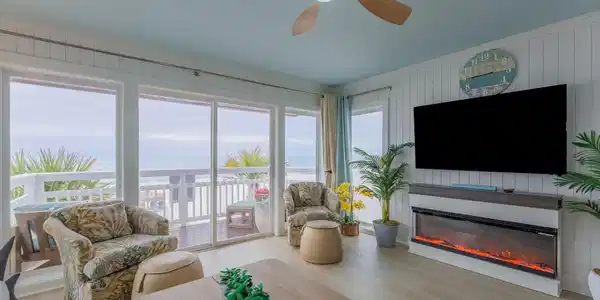 Image 3: 5903 Gulf Dr.
