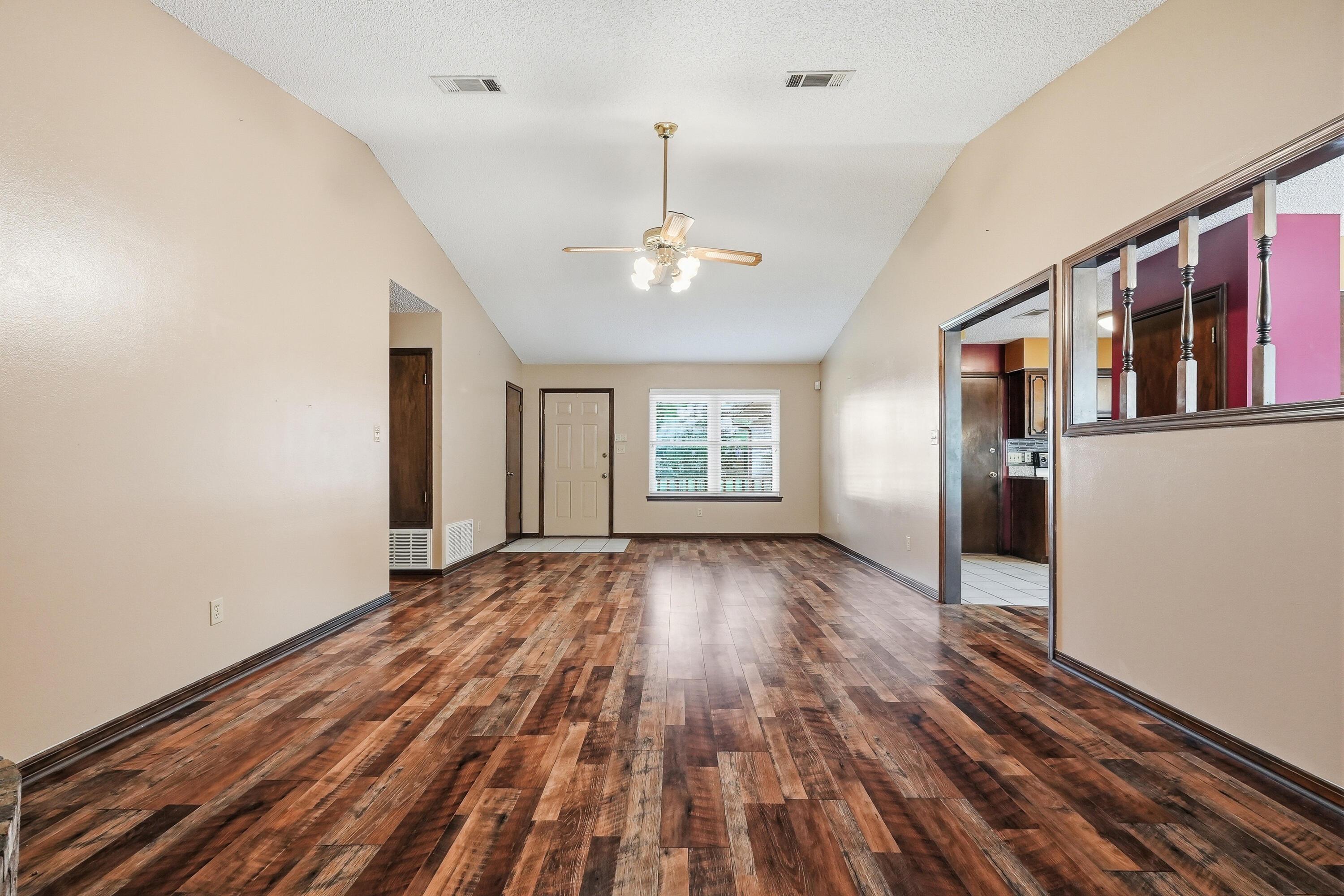 Image 3: LIving Rm 1