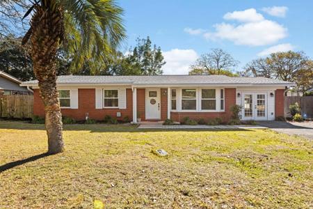 22 Berwick Circle