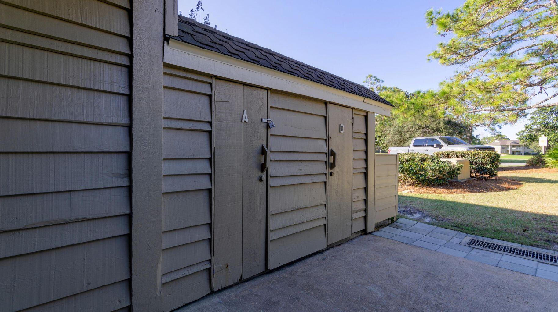 Image 4: Outside storage