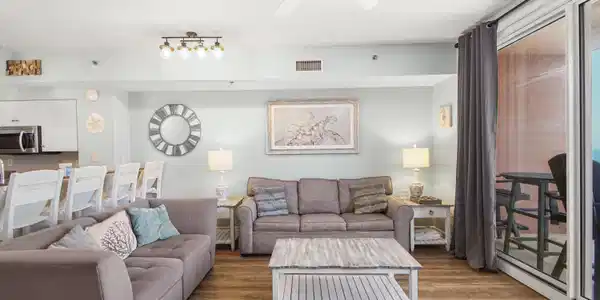 Image 3: Living Area
