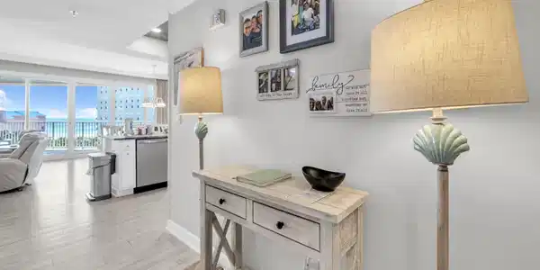 Image 3: 10-web-or-mls-DSC00043