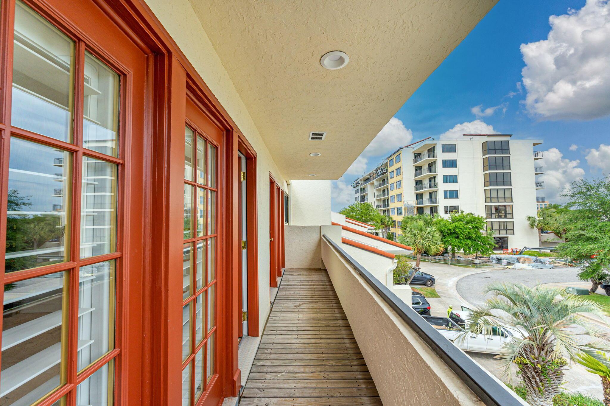 Image 3: 6-web-or-mls-1-port-royal-way