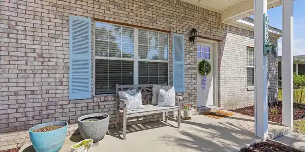 Image 3: Front Porch