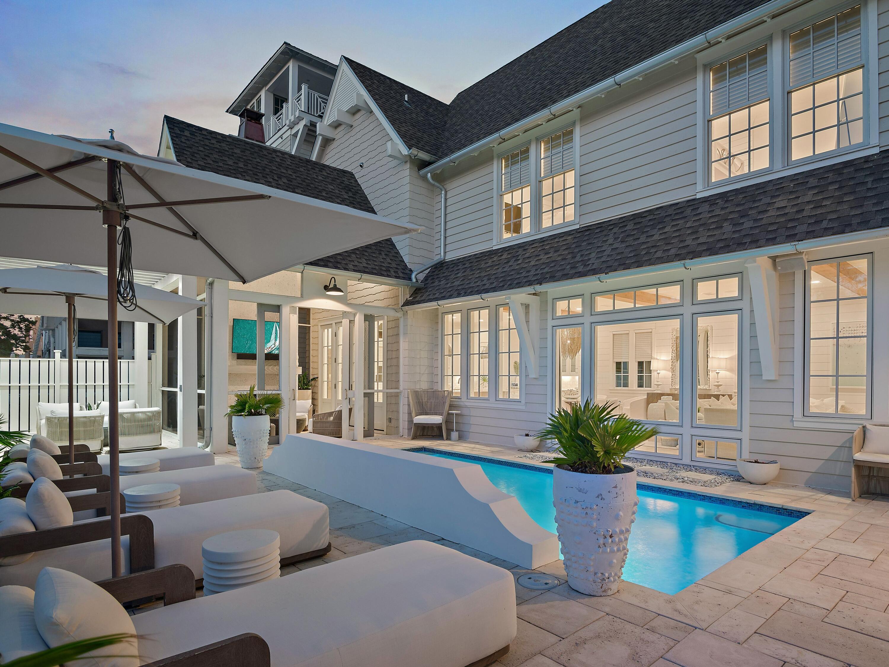 Image 1: 132 Grace Point Way