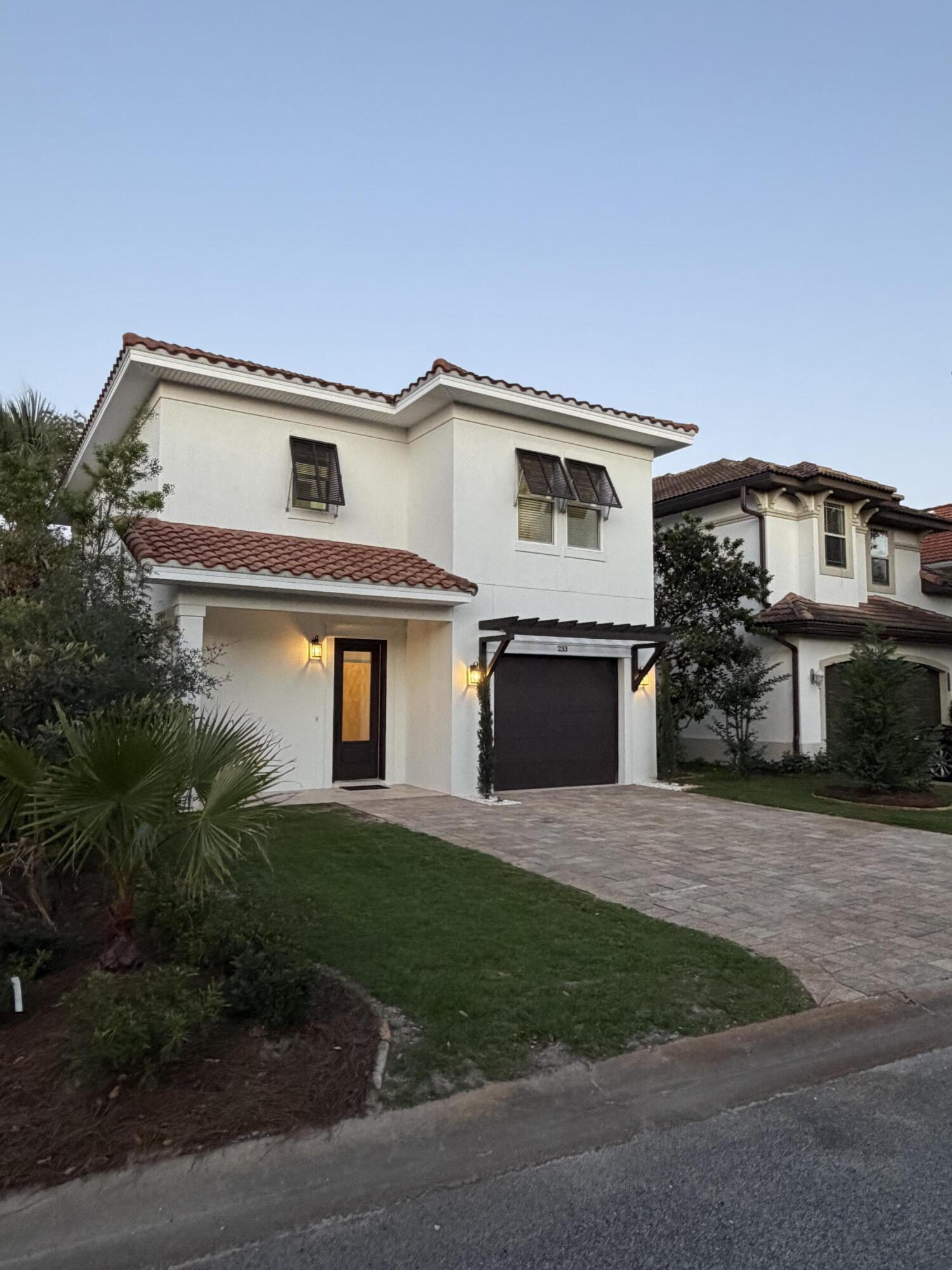 Image 2: Front NW Elevation