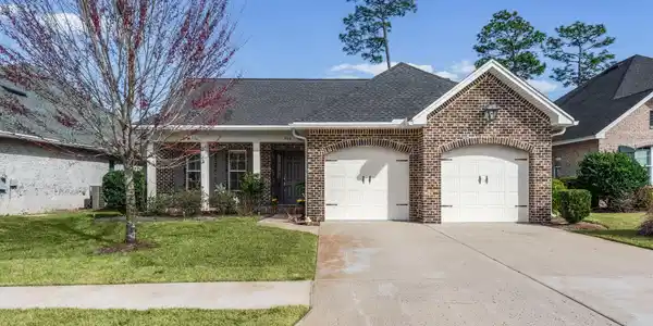 594 Tulip Tree Way
