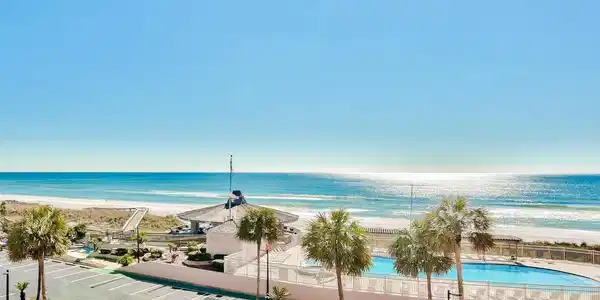 Image 2: pool to gulf
